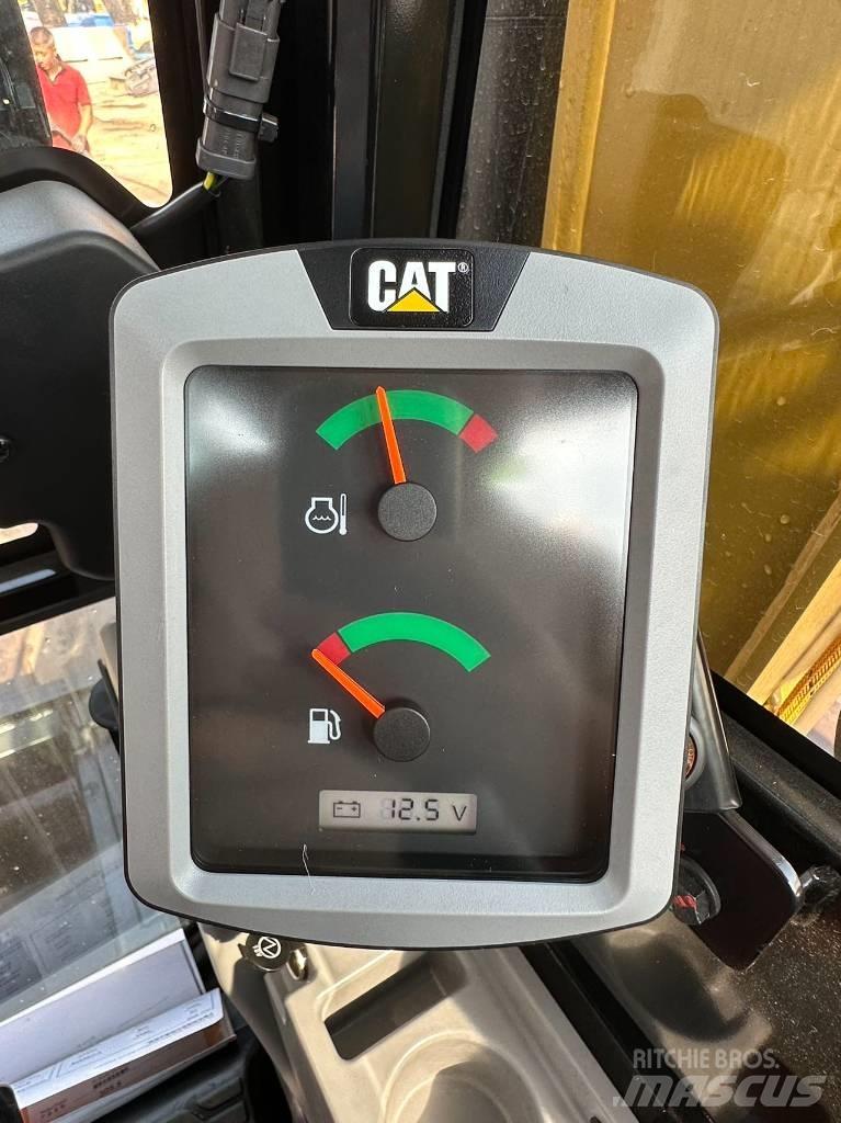 CAT 2024 CAT 305.5 Mini Excavators <7t (Mini Diggers)