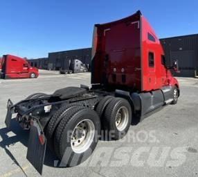 Kenworth T 680 Conventional Trucks / Tractor Trucks