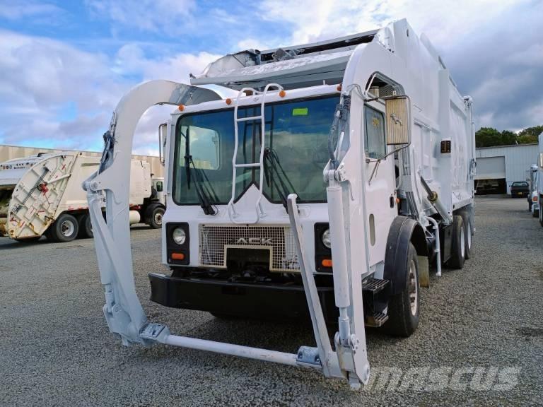 Mack MR Garbage Trucks / Recycling Trucks