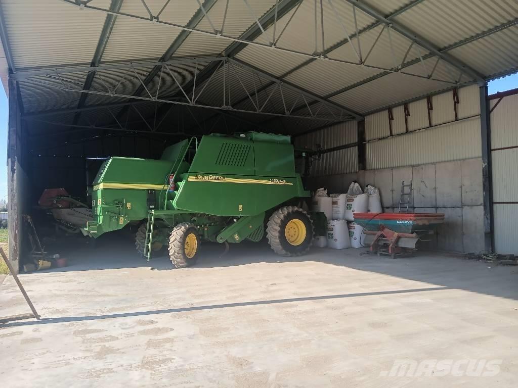 John Deere 1170 1170 Combine Harvesters