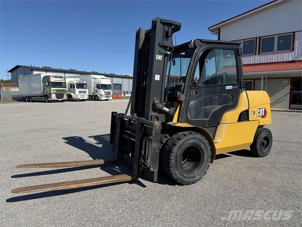 CAT DP50NT Diesel Forklifts