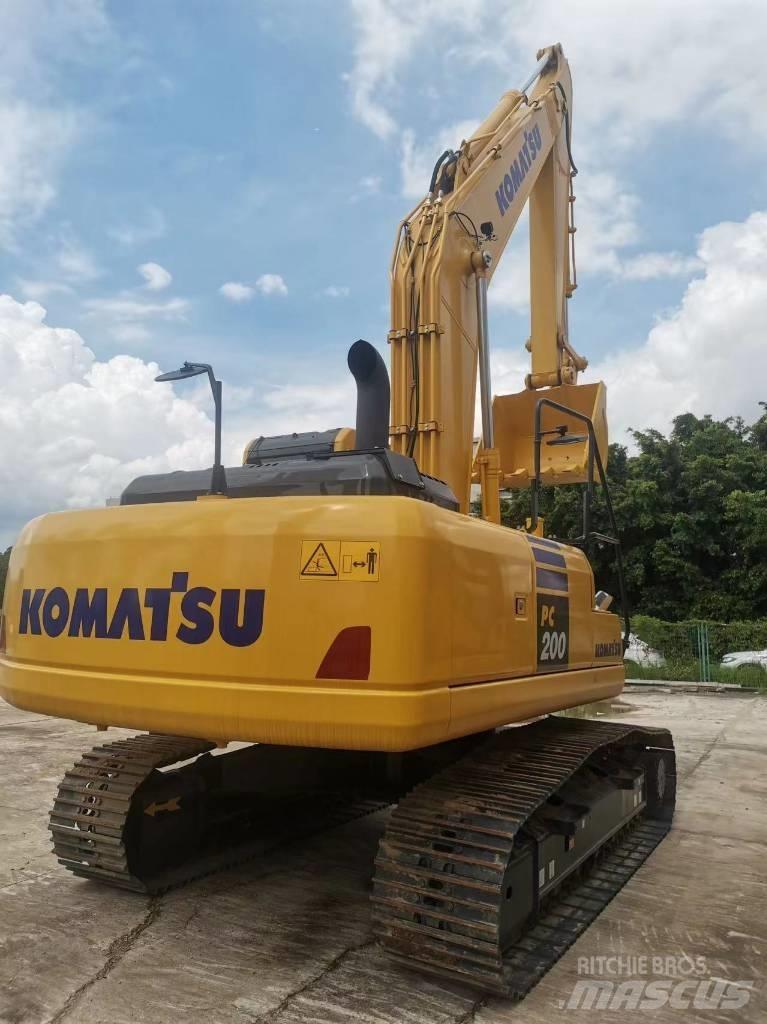 Komatsu PC 200-10 Crawler Excavators