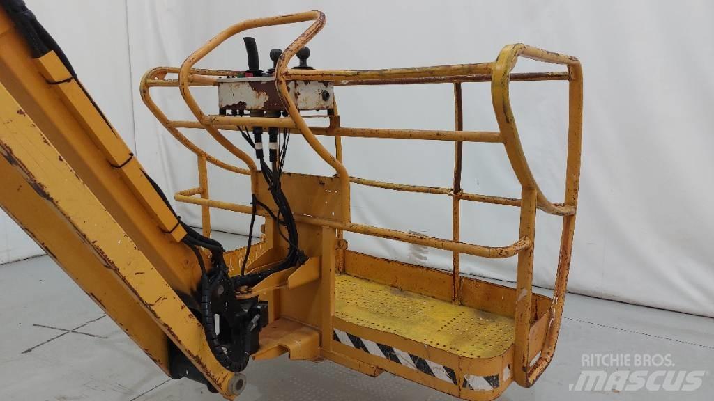 Haulotte HA 20 PX Articulated boom lifts