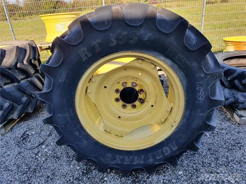 BKT 380/85R28 x2 Tires, wheels and rims