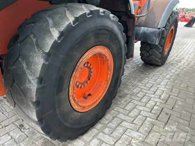 Hitachi ZW 180 Wheel Loaders