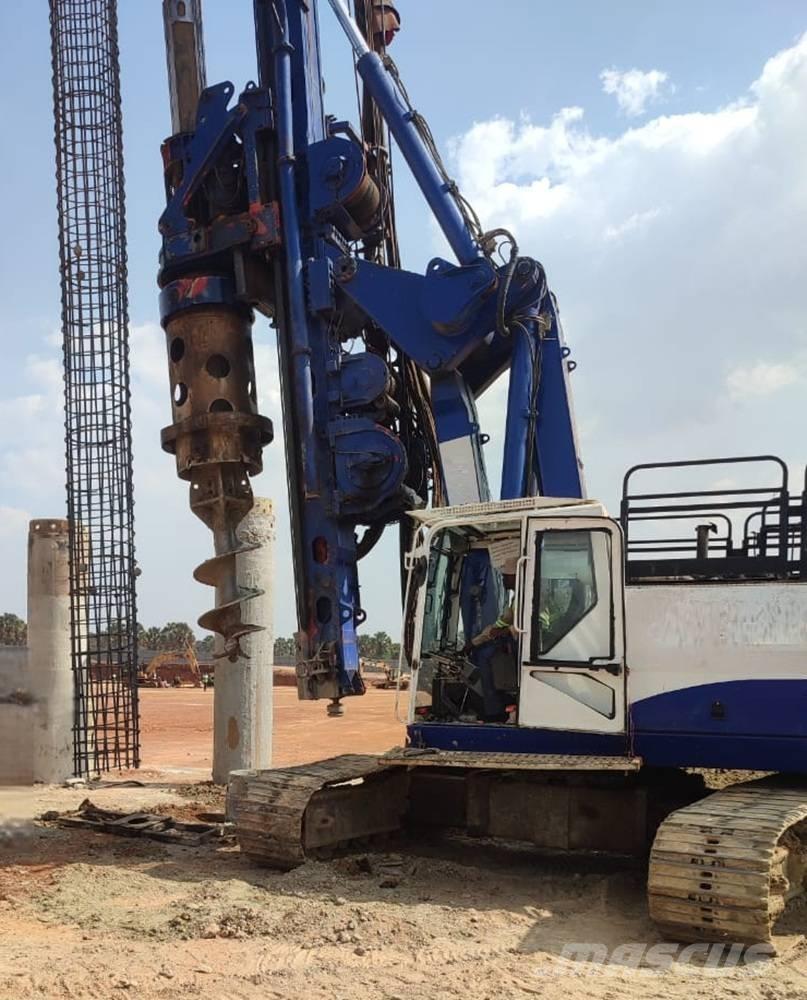 Bauer BG 18 H Piling rigs