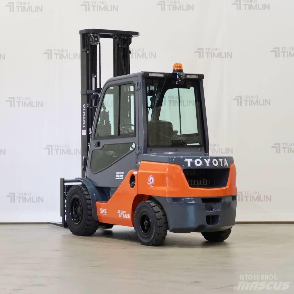 Toyota 52-8FDJF35 Diesel Forklifts