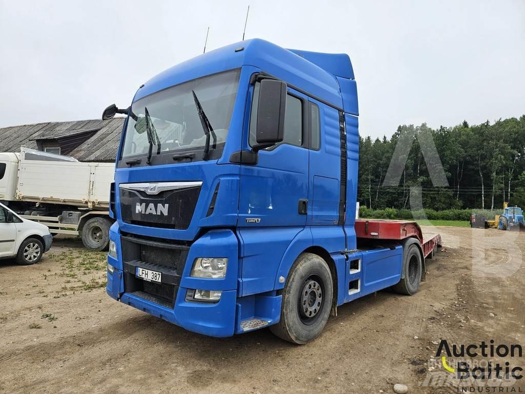 MAN 18.400 Conventional Trucks / Tractor Trucks