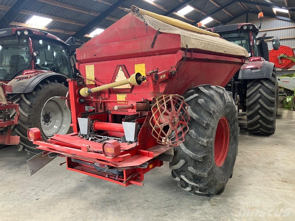 Bredal B 4 Mineral spreaders