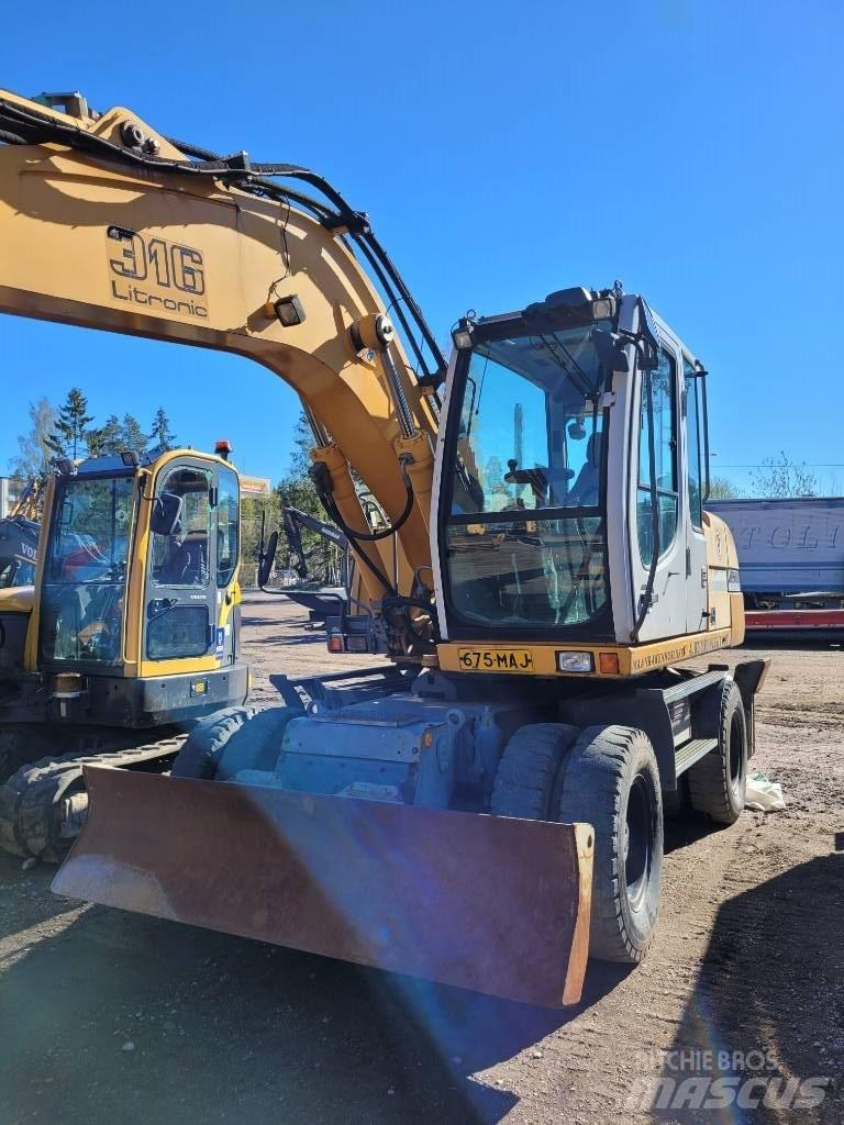 Liebherr 316 Wheeled Excavators