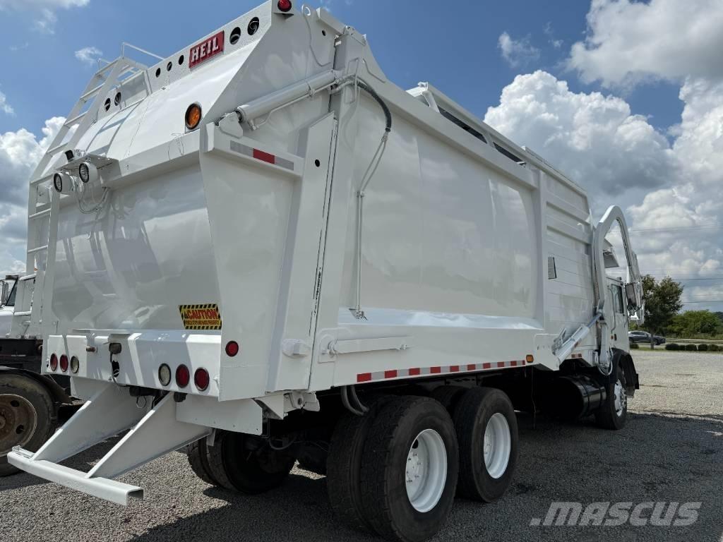 Mack MR600 Garbage Trucks / Recycling Trucks