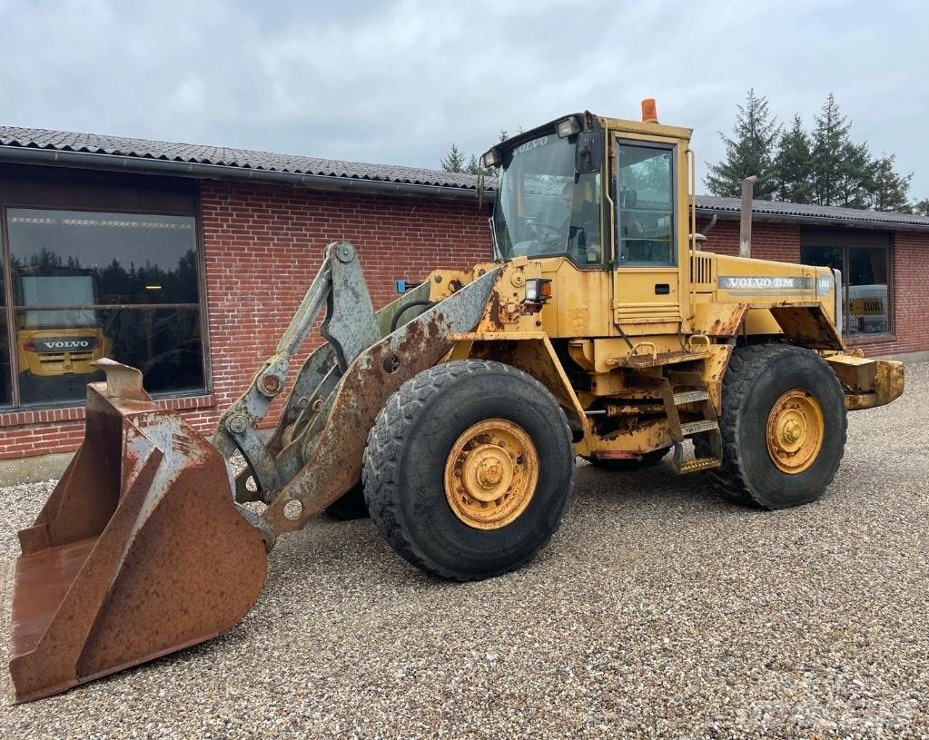 Volvo L90C Wheel Loaders