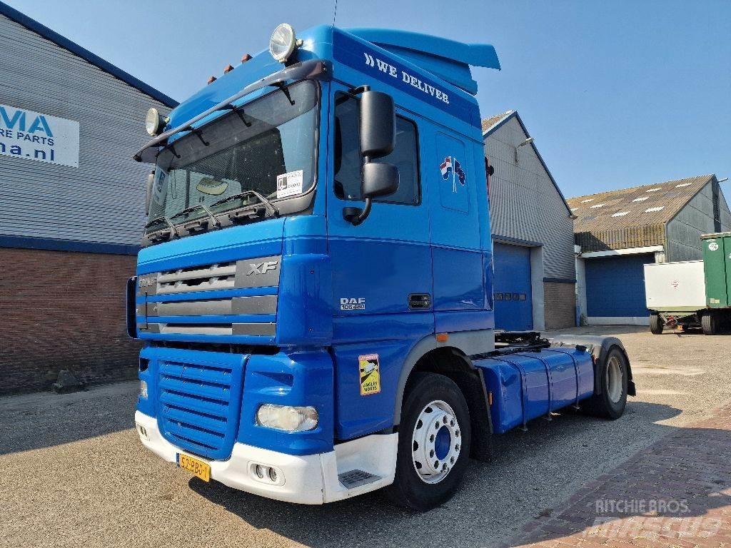 DAF XF105.460 Conventional Trucks / Tractor Trucks