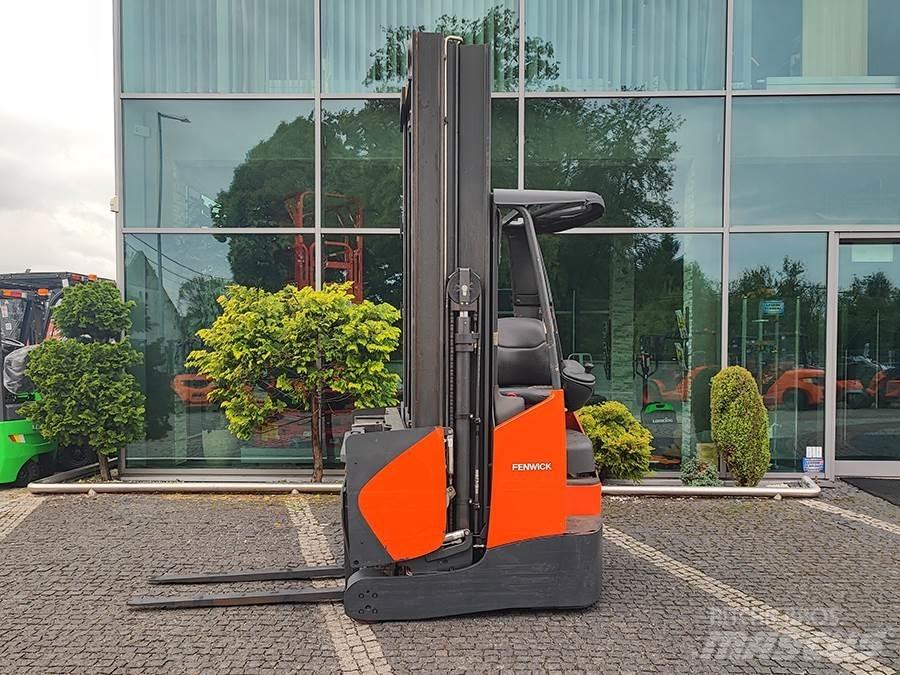 Linde R14X-03 Reach trucks
