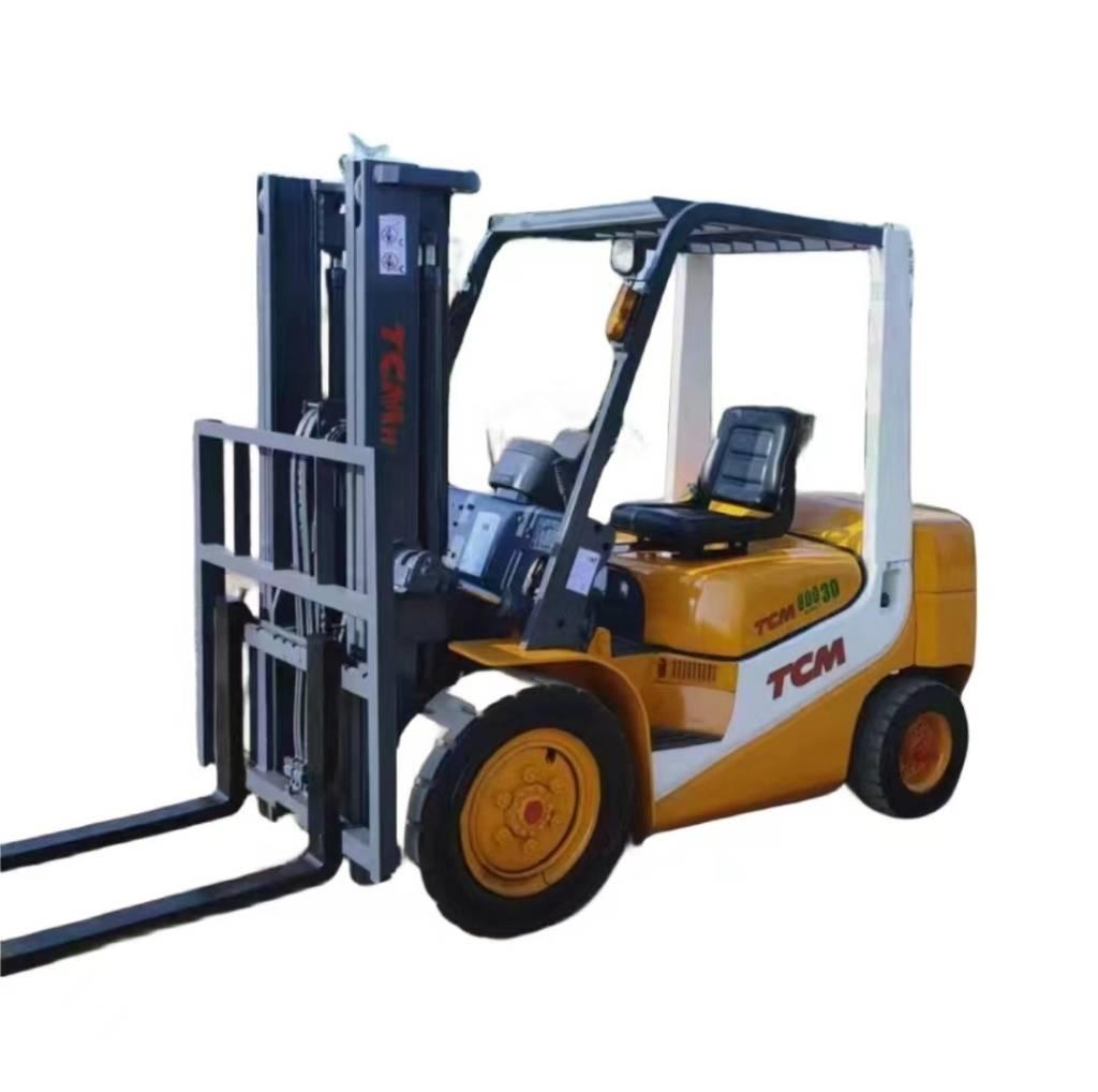 TCM FD30 Diesel Forklifts