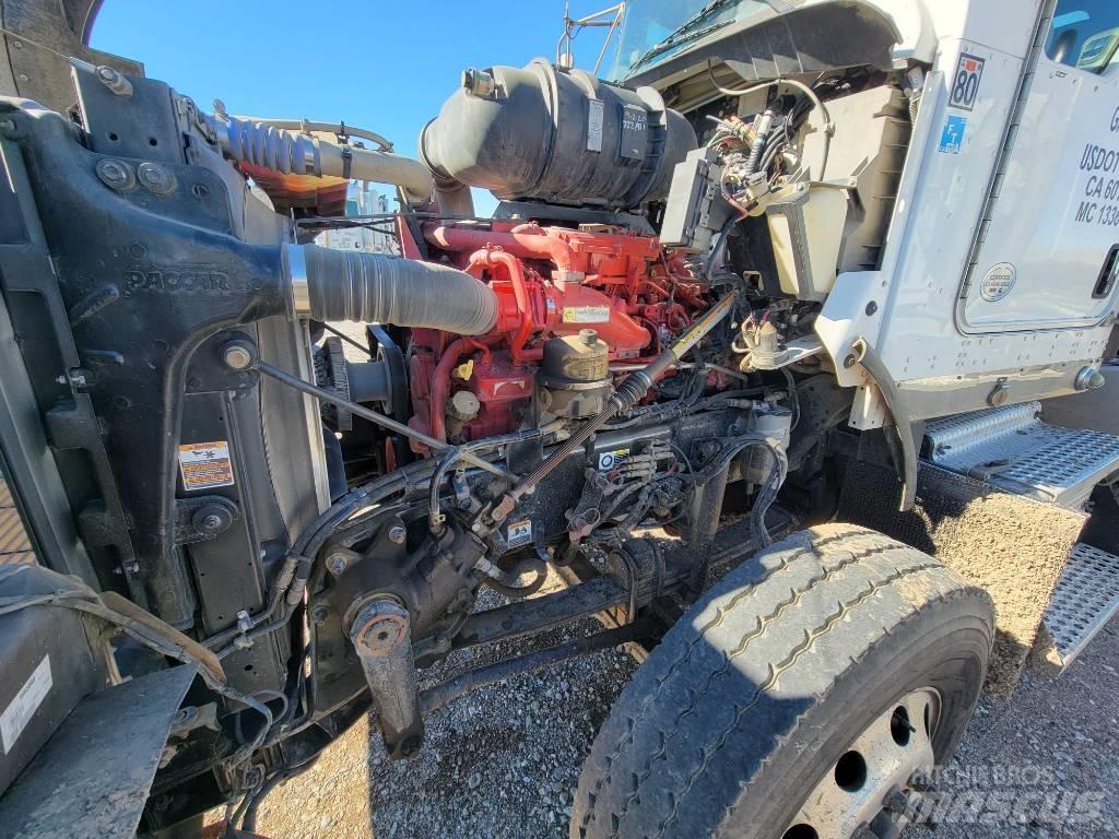 Kenworth T 800 Conventional Trucks / Tractor Trucks