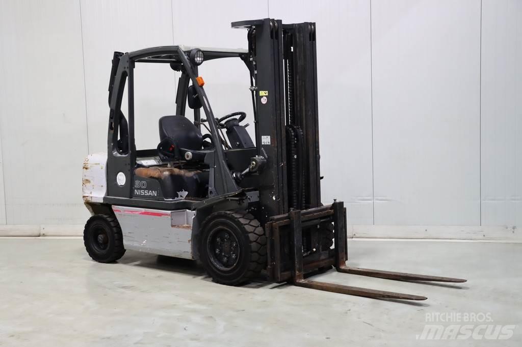 Nissan FGD02A30Q Diesel Forklifts