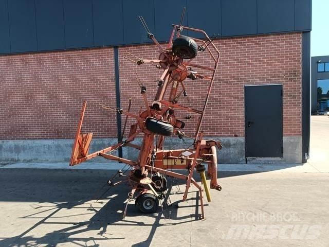 Kuhn GF6301 MH Rakes and tedders