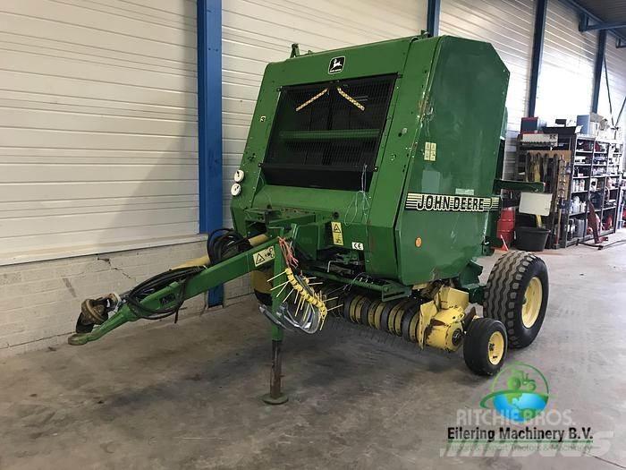 John Deere 570 Forage Harvester