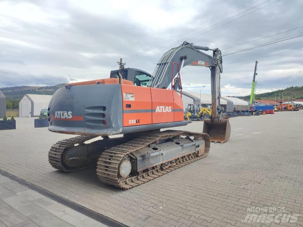 Atlas 225 LC Crawler Excavators