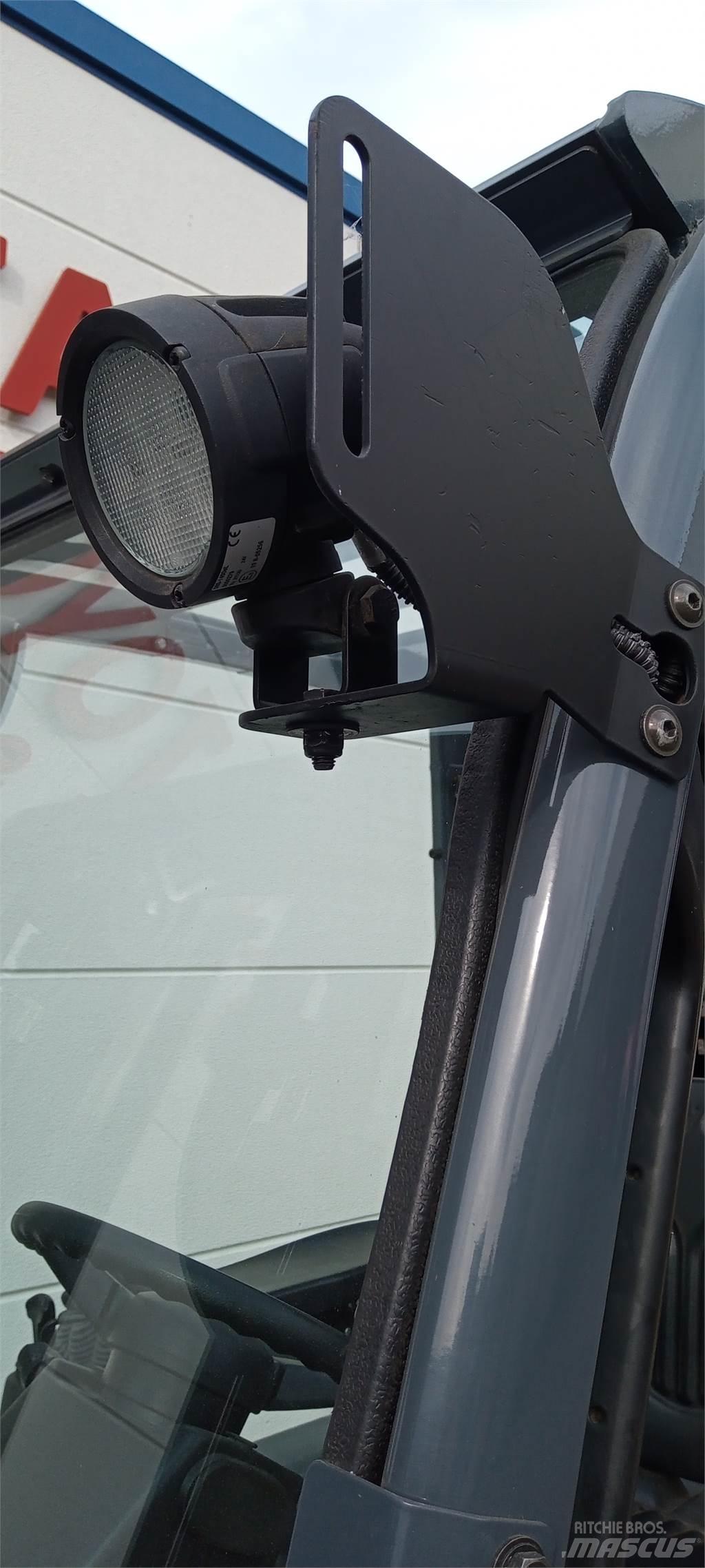 Toyota 8FBMKT25 Electric Forklifts