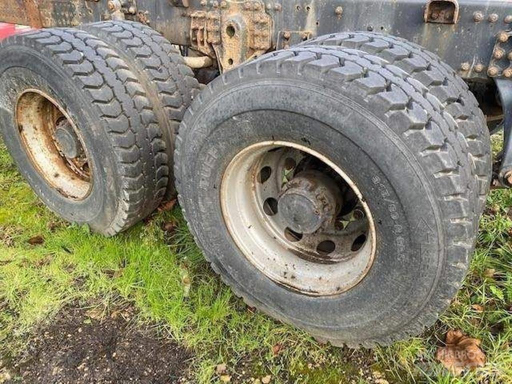 Renault Premium 430 Cab & Chassis Trucks