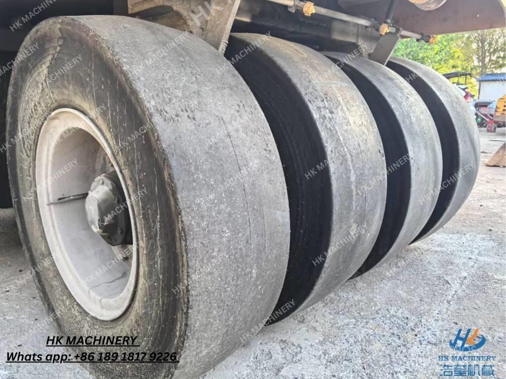 XCMG XP302 Pneumatic tired rollers