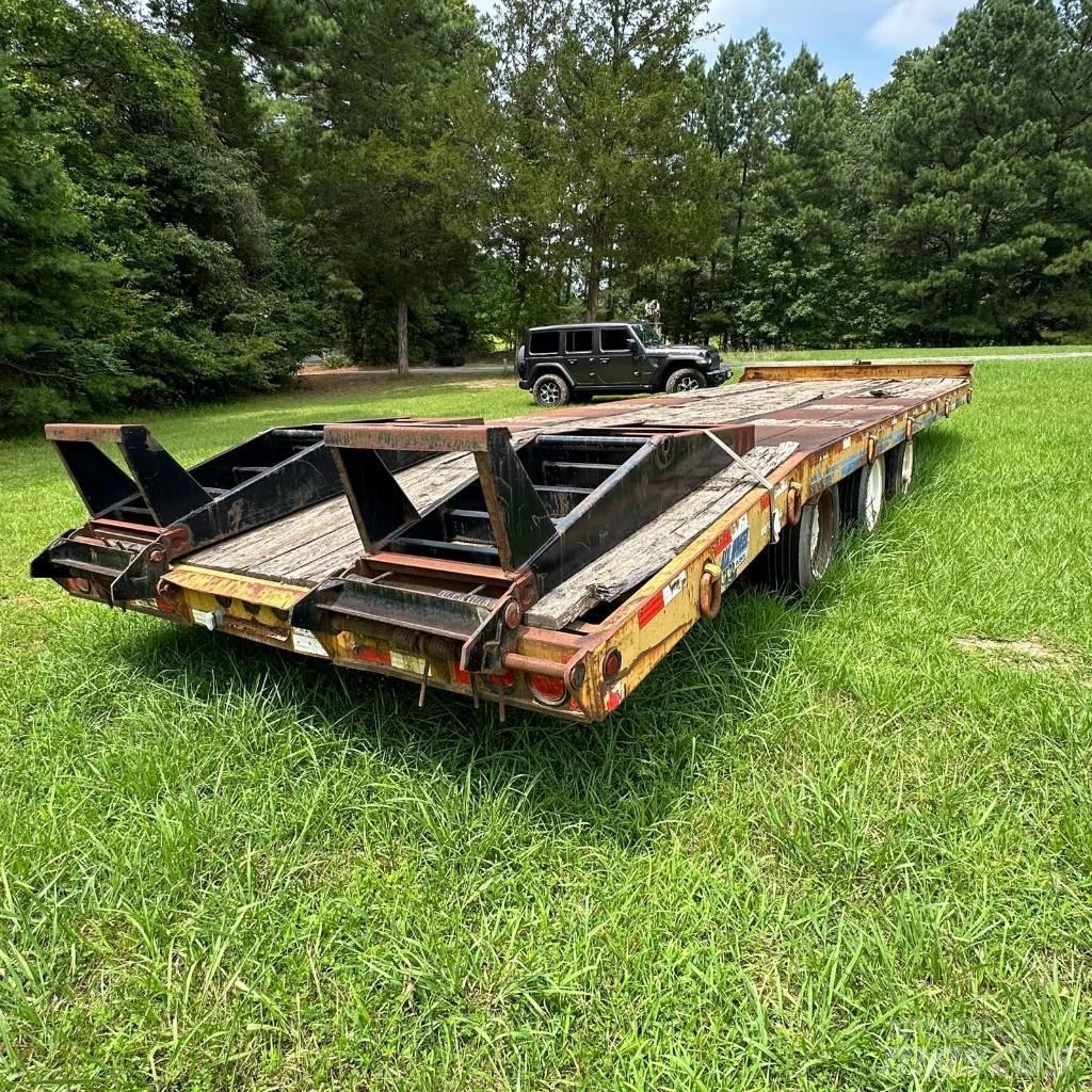 Eager Beaver 25XPL Flatbed Trailers