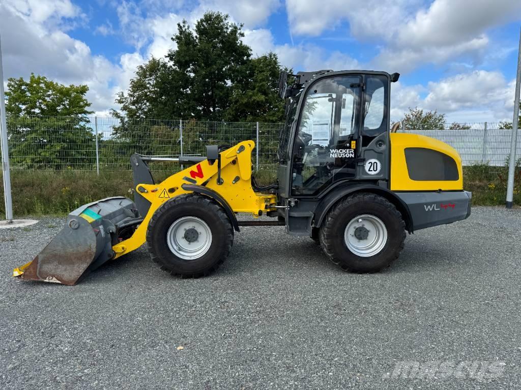 Wacker Neuson WL44 Wheel Loaders