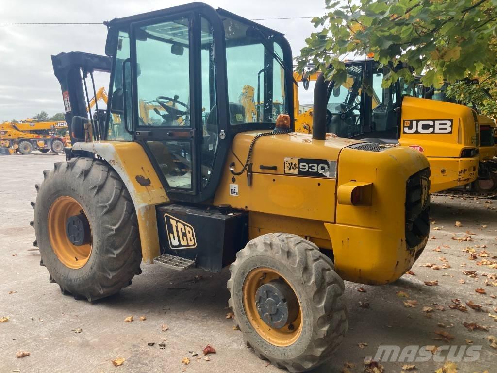 JCB 930-4 Rough Terrain Trucks