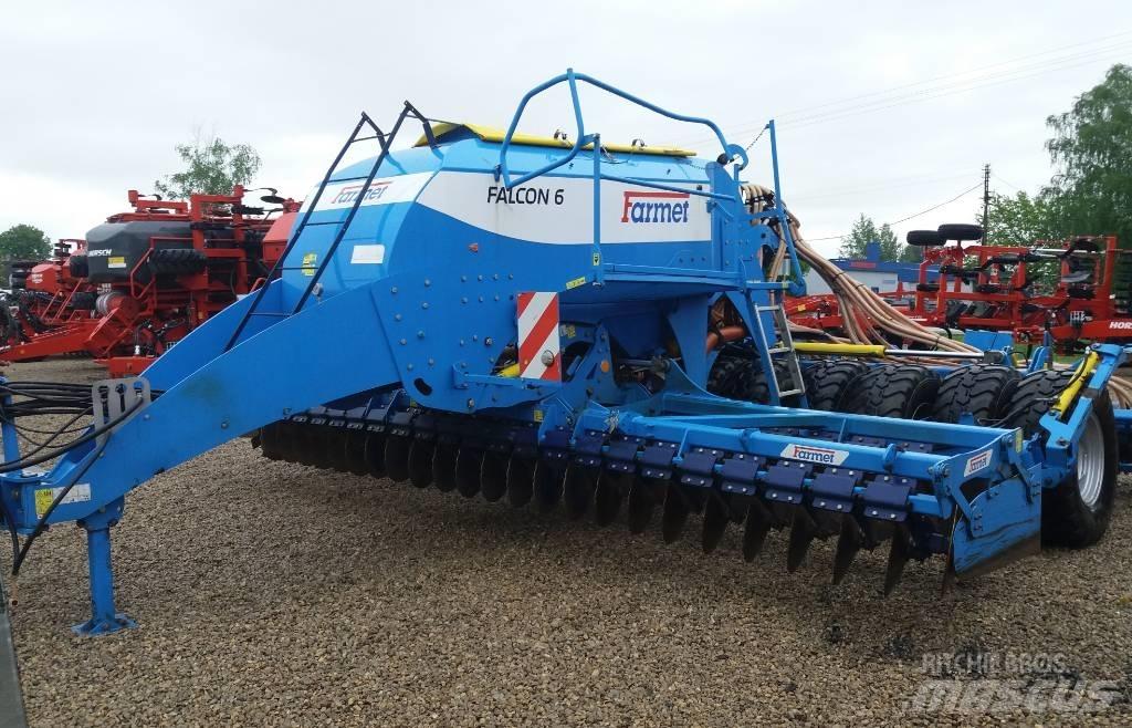 Farmet Falcon 6 PS Farm Drills