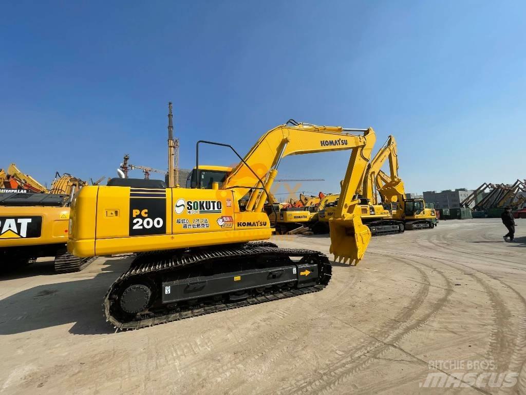 Komatsu PC 200 Crawler Excavators