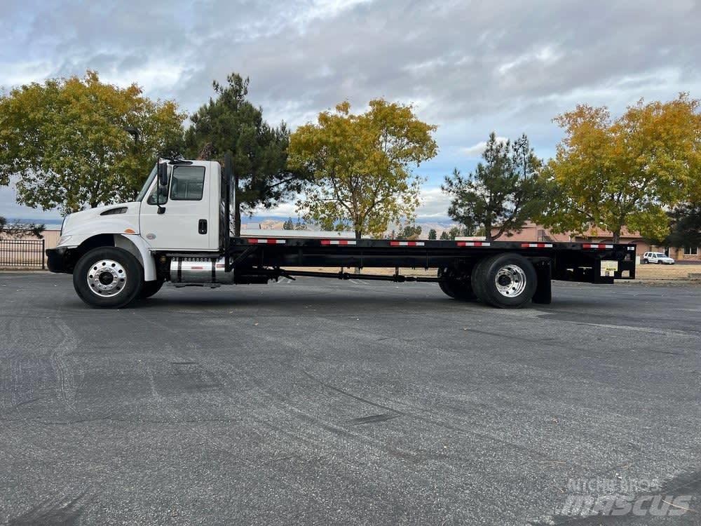 International 4300 Flatbed Trucks