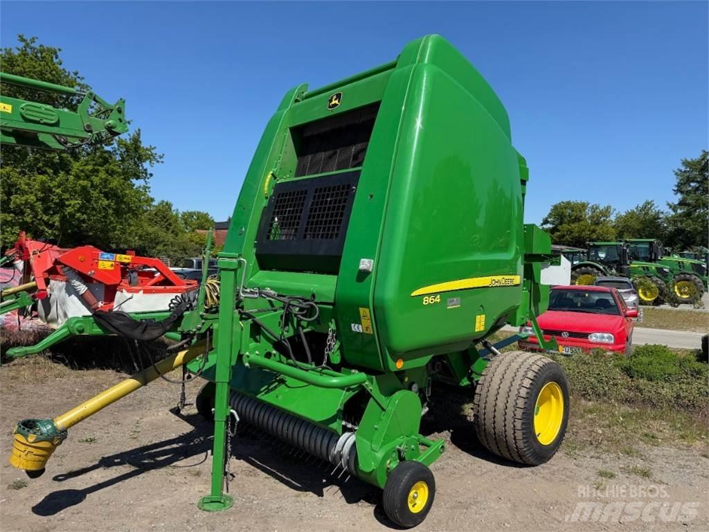 John Deere 864 Farm Equipment - Others