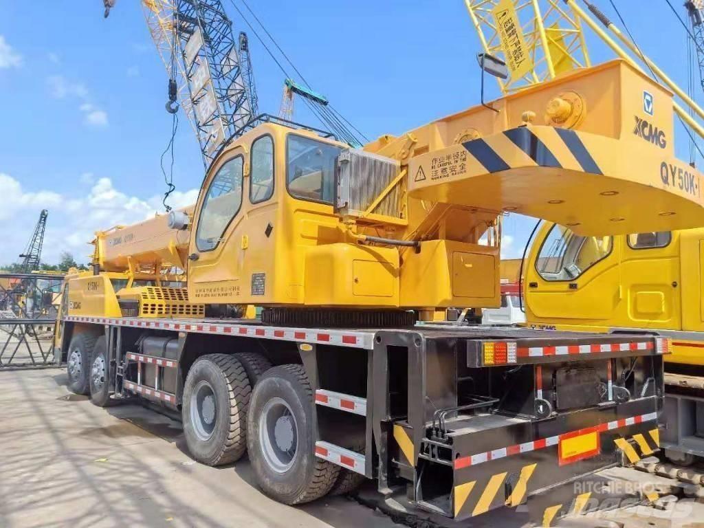 XCMG 50 Crawler Cranes
