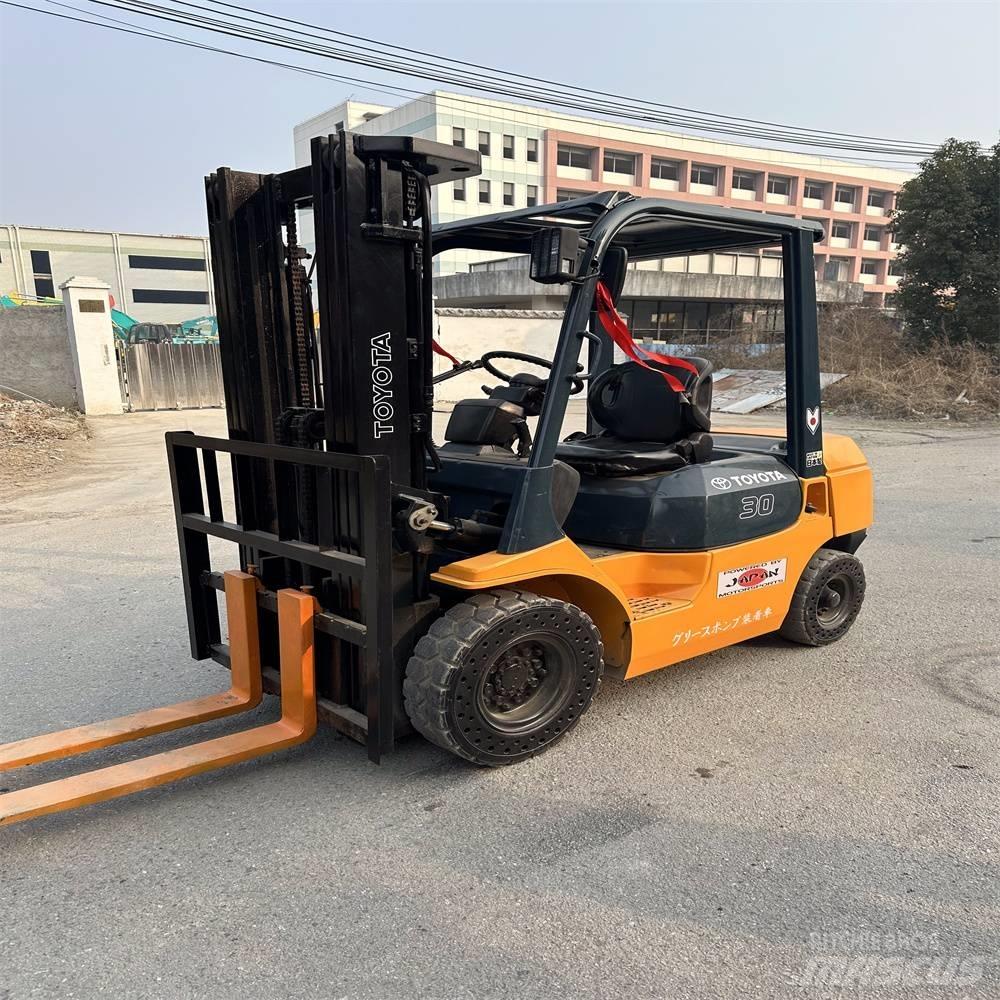 Toyota 62-7 FD N 30 Diesel Forklifts