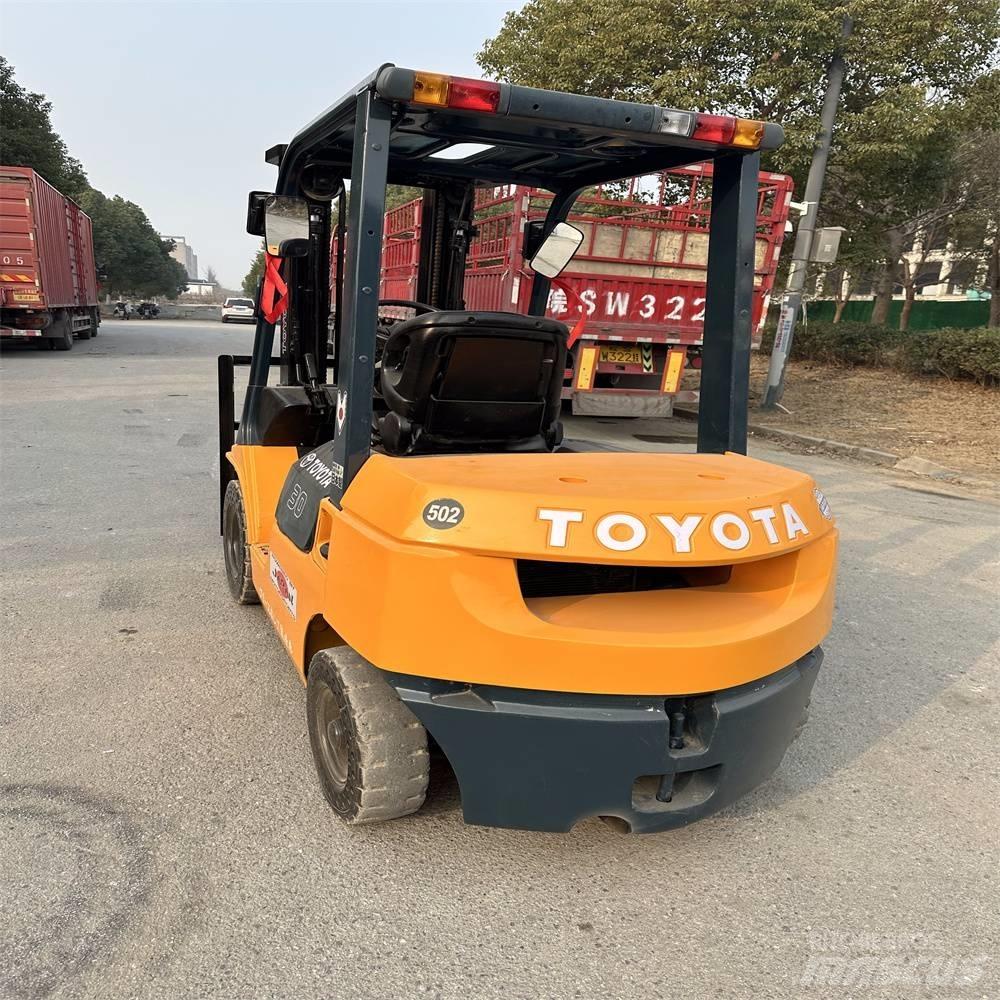 Toyota 62-7 FD N 30 Diesel Forklifts