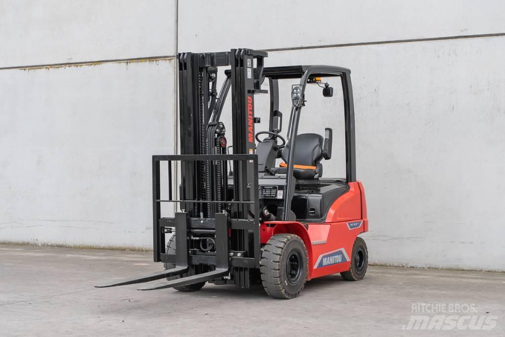 Manitou ME 425 Electric Forklifts