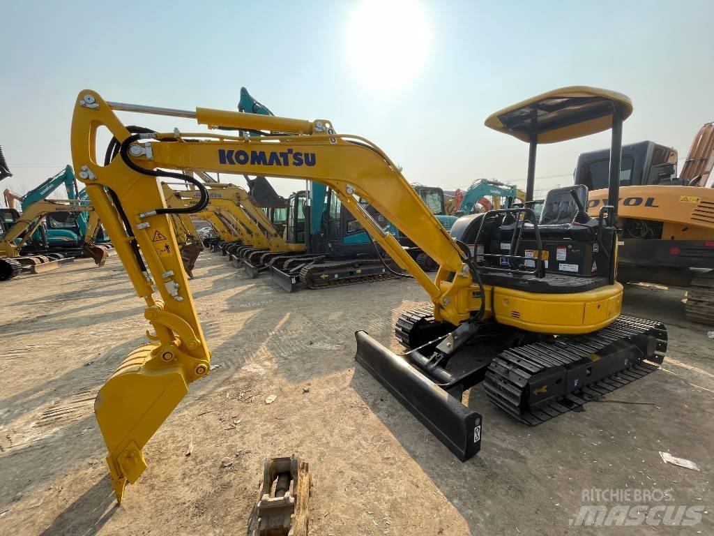 Komatsu PC 35 Mini Excavators <7t (Mini Diggers)