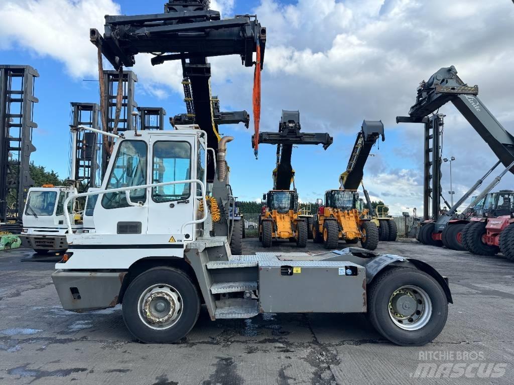 Terberg YT 222 Shunt Trucks