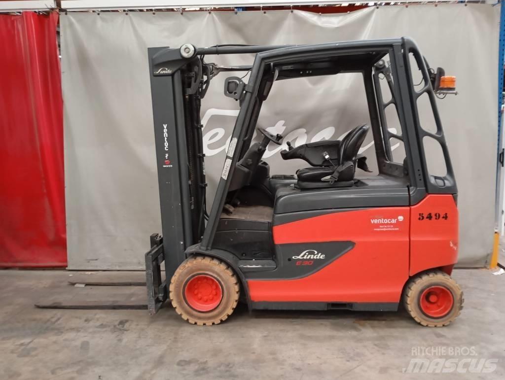 Linde E 30 Electric Forklifts