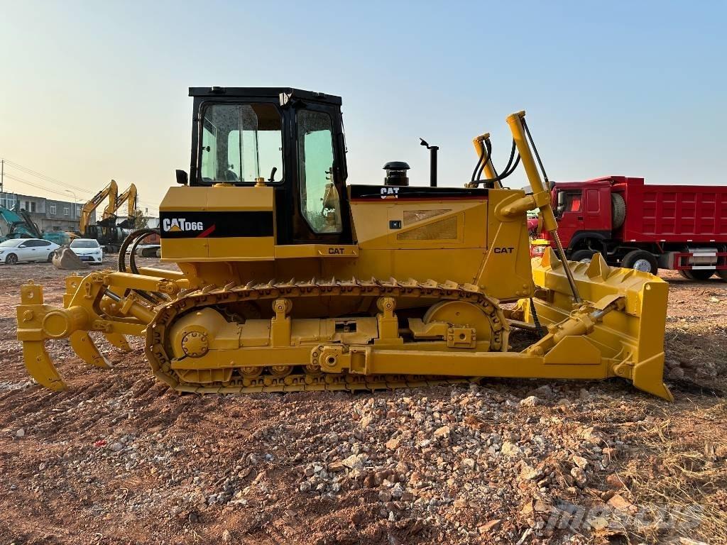 CAT D6G Crawler dozers