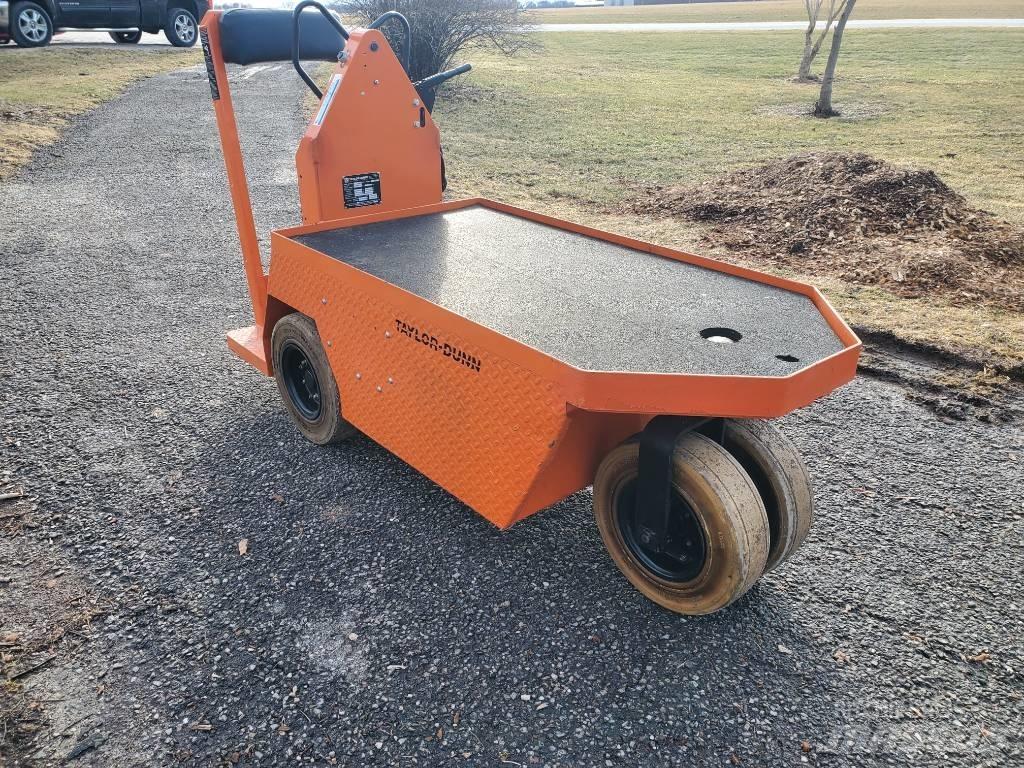 Taylor-Dunn SC100 Tow Trucks / Wreckers