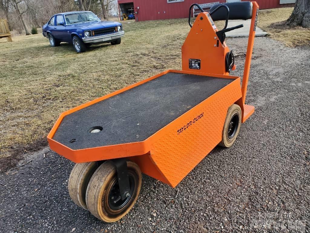 Taylor-Dunn SC100 Tow Trucks / Wreckers