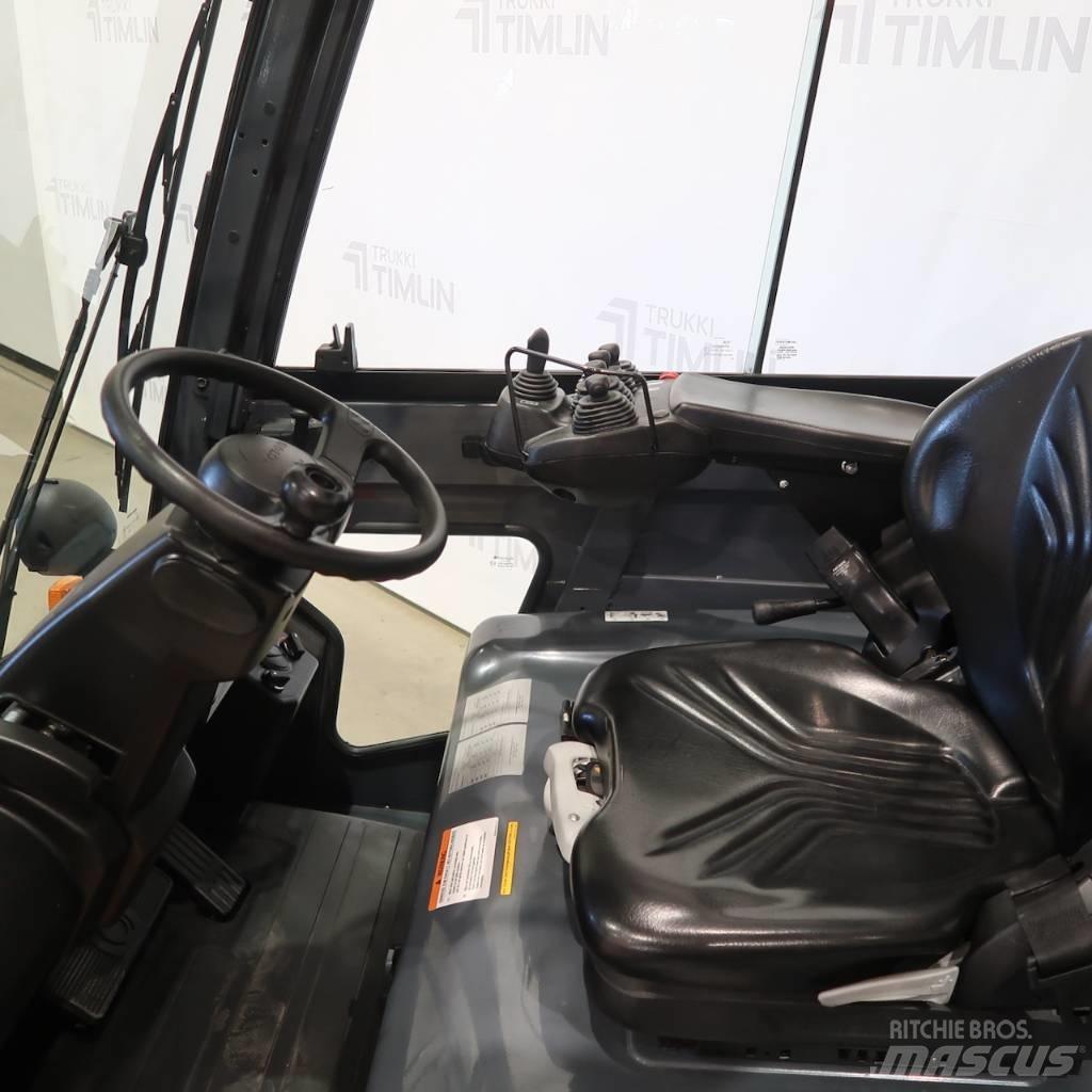 Toyota 8FBMT45 Electric Forklifts