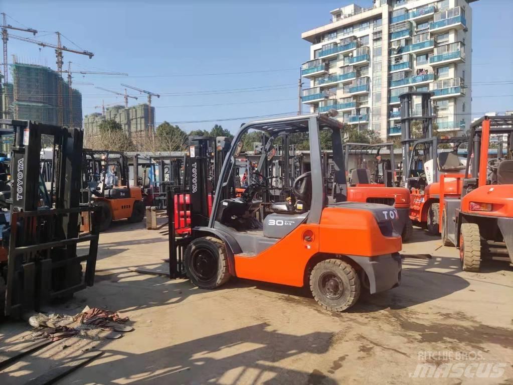 Toyota 8fd30 Diesel Forklifts