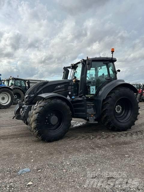 Valtra T 234 V Tractors