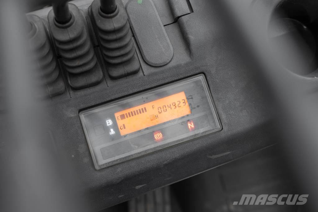 Manitou MI 30 D Diesel Forklifts