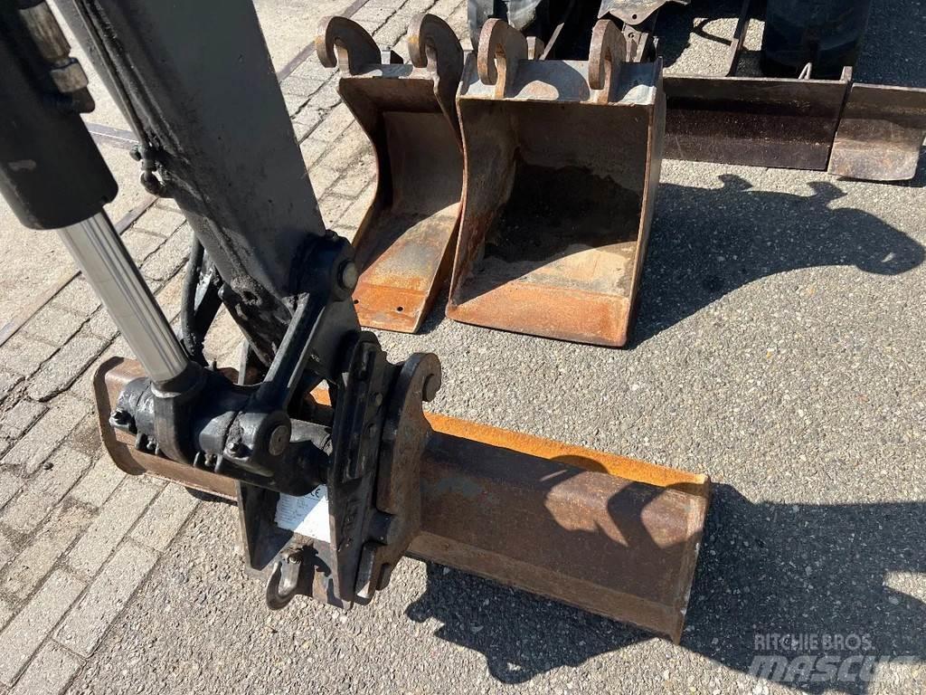 Terex TC16 Mini Excavators <7t (Mini Diggers)
