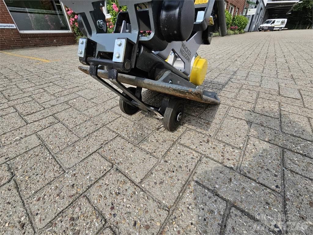 Wacker AP 1850E Farm Equipment - Others